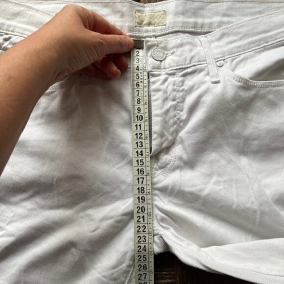 MOTHER | The Looker Ankle Fray cropped jeans - Picture 11 of 11